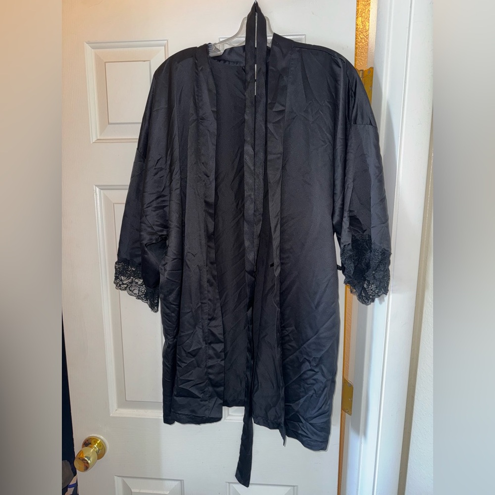 Silk Robe with Sash - Picture 2 of 6